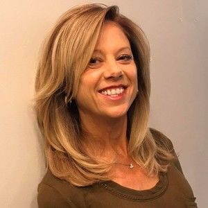 Meet your Posher, Alice